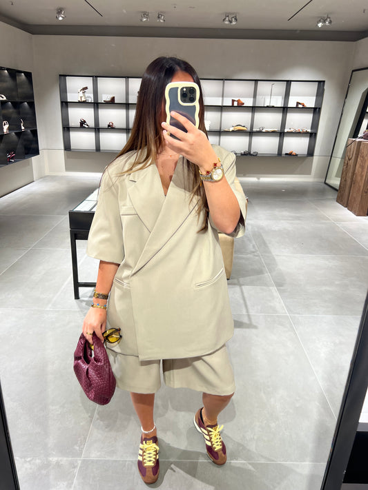 Blazer manches courtes beige clair