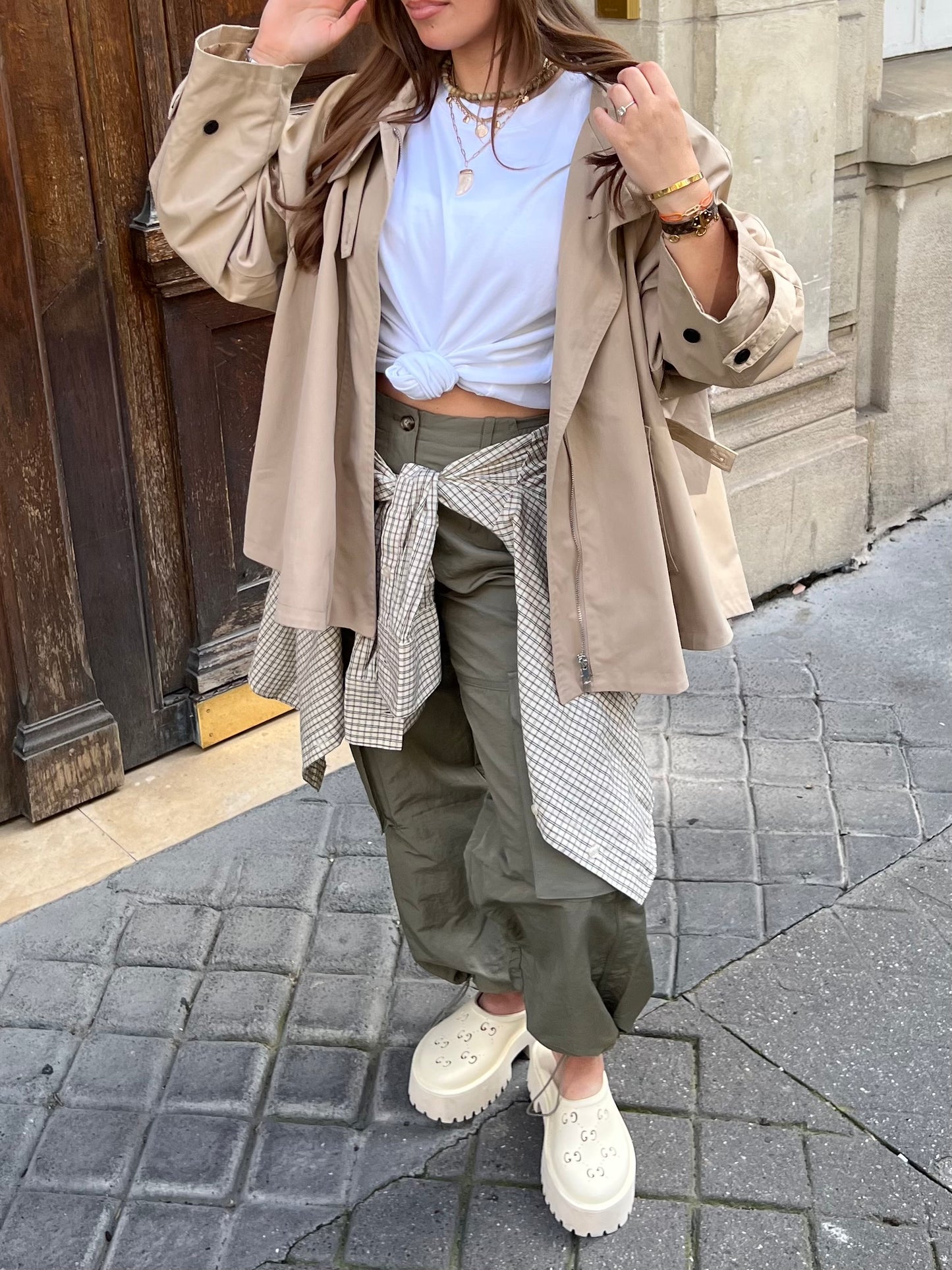 Cargo kaki