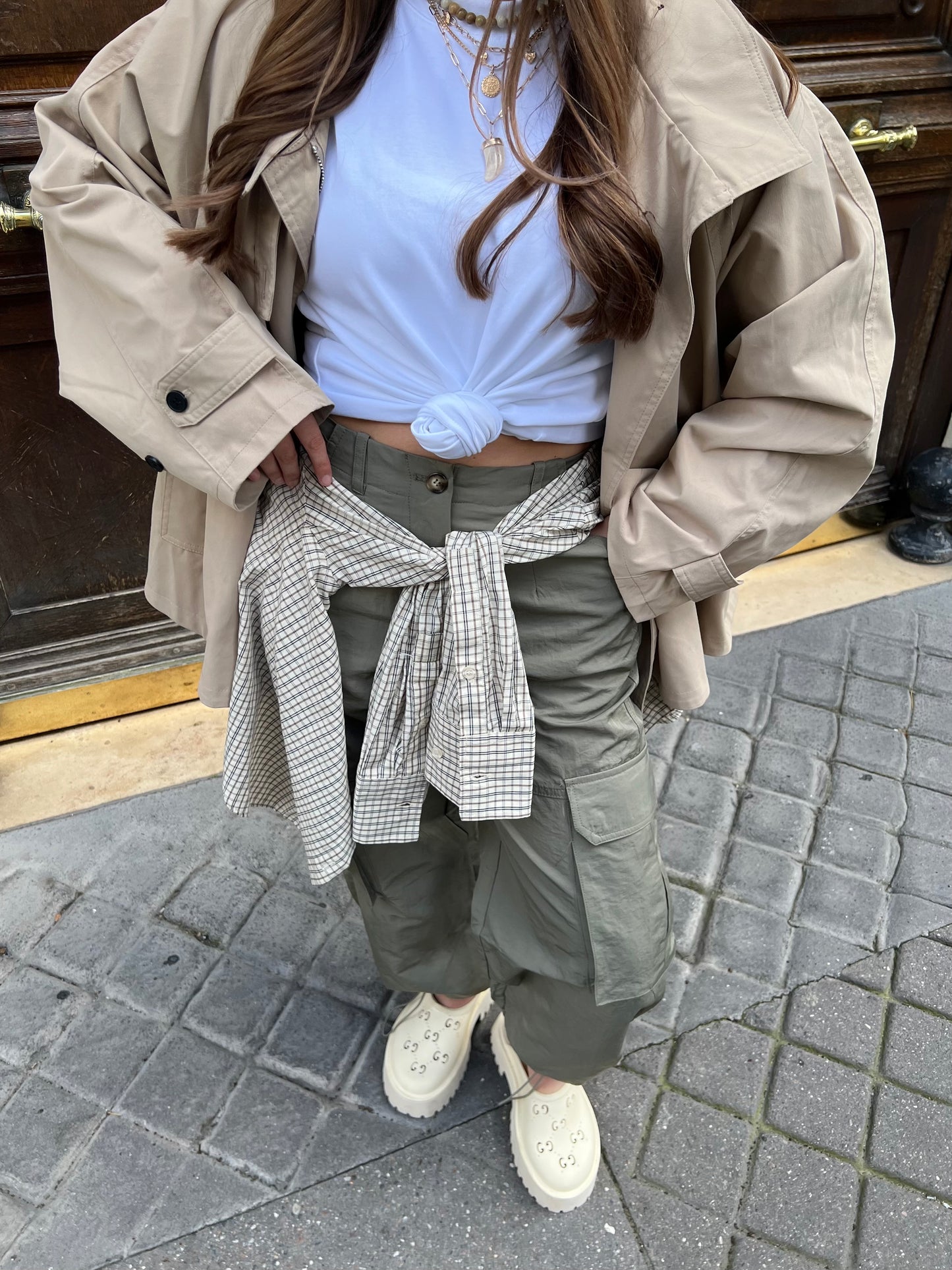 Cargo kaki