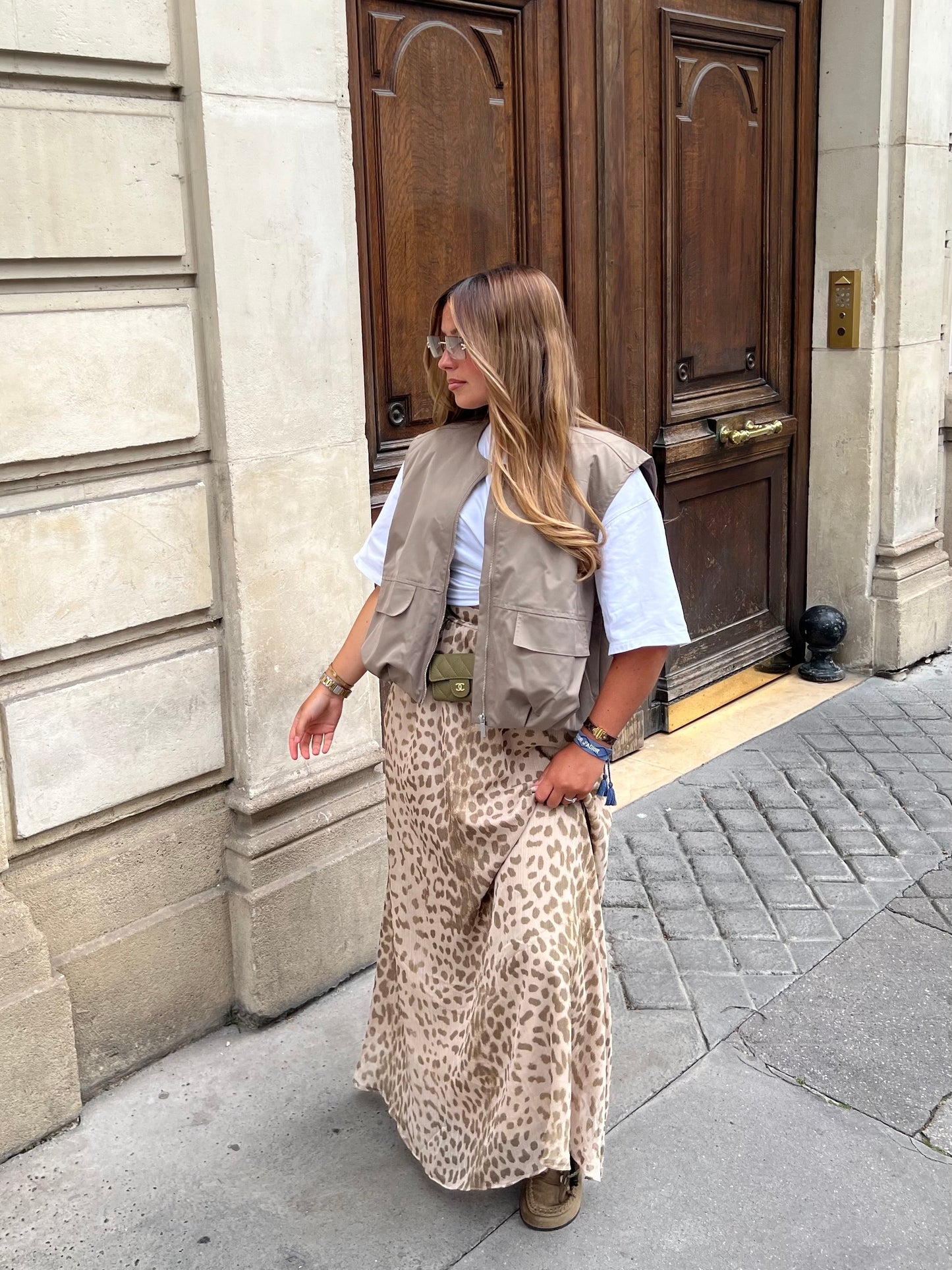 Sleeveless safari jacket